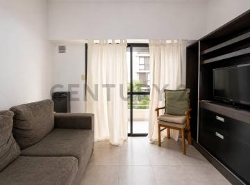 Departamento · 39m² · 2 Ambientes · Departamento en Venta en La Plata de un Dormitorio con Balcon Al Frente