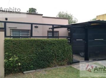 Casa · 68m² · 3 Ambientes · 1 Cochera · Casa en Venta Parque Sicardi