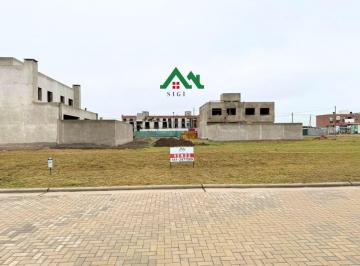 Terreno · 300m² · Terreno Central Apto Dúplex con Seguridad en Abras de Manantiales