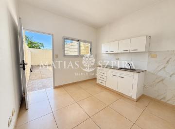 PH · 70m² · 2 Dormitorios · 1 Cochera · PH 3 Ambientes