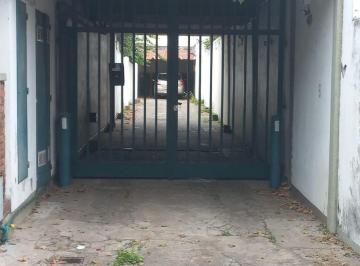 Garage , Lomas de Zamora · Cocheras Cubiertas