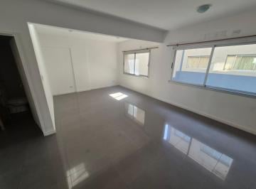 Departamento de 3 ambientes, Vicente López · Amplio y Luminoso Cerca de Todo