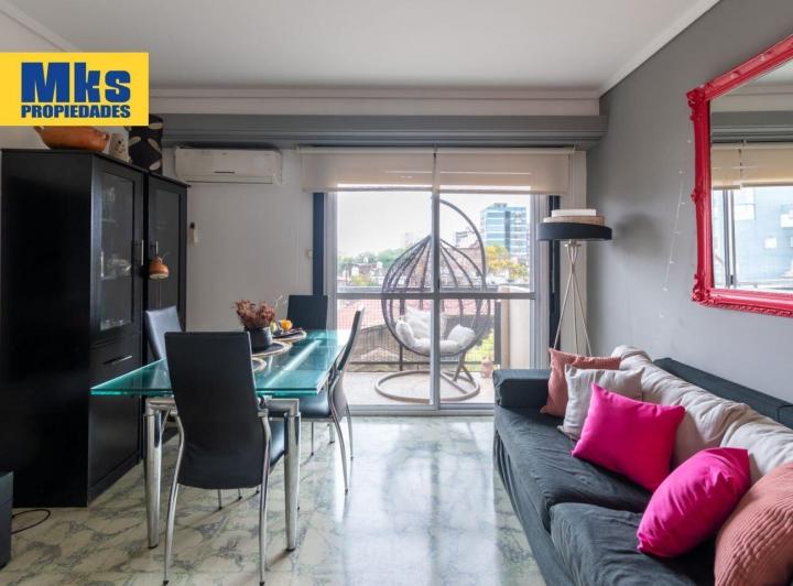Venta. Departamento 3 Ambientes. Balcon Corrido. La Boca.
