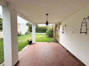 Casa de 7 ambientes, Córdoba · Casa a La Venta en Alto Alberdi 150 m² Cubiertos en Planta Alta