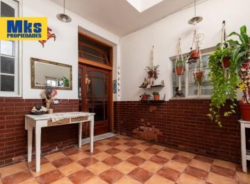 Departamento · 110m² · 4 Ambientes · Av Montes de Oca 1297