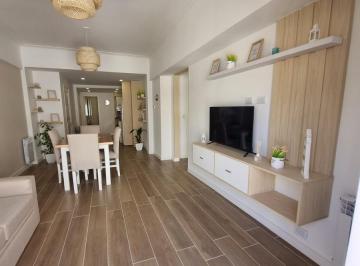 Departamento · 69m² · 3 Ambientes · Departamento en Venta 3 Ambientes a La Calle con Balcon