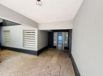 Casa · 106m² · 4 Ambientes · 1 Cochera · Casa en Planta Baja, 2 Dorm. y Cochera