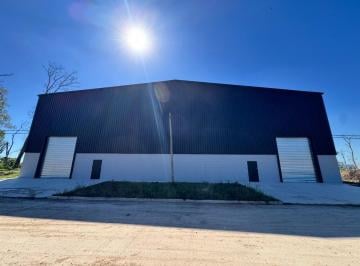 Bodega-Galpón · 1340m² · Galpón en Alquiler de 1340 m² Cub. Sobre Camino del Buen Ayre, Bajada Debenedetti, San Martín
