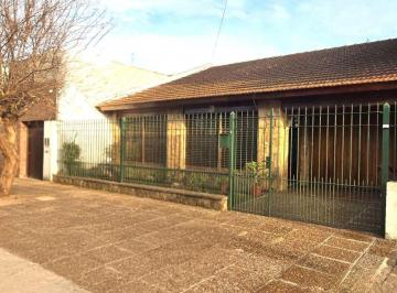 Casa de 3 ambientes, Lanús · Casa 3 Ambientes con Garaje Pasante y Quincho
