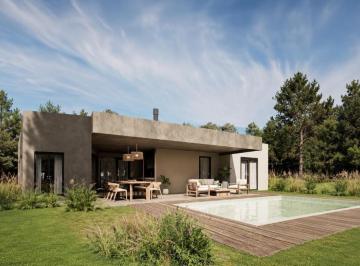 Casa · 134m² · 6 Ambientes · 2 Cocheras · Venta Casa en Pozo en El Vergel