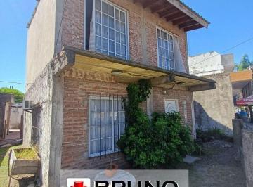 Casa de 3 ambientes, Merlo · Venta de Casa en 2 Plantas en Merlo