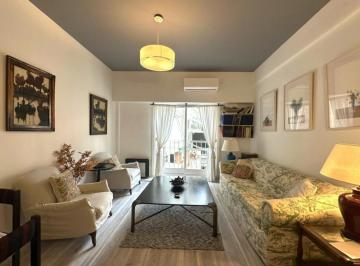 Departamento · 90m² · 4 Ambientes · Departamento en Recoleta