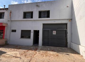 Bodega-Galpón de 4 ambientes, Rosario · Galpon en Alquiler, 390 m², 2 Oficinas, 3 Baños, Planta Baja y Entre Piso, Provincas Unidas 900 Bis