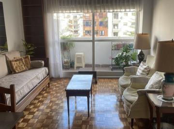 Departamento · 38m² · 2 Ambientes · Recoleta: Alquiler Dos Ambientes con Balcón