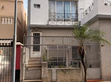 PH · 90m² · 3 Ambientes · PH en Liniers