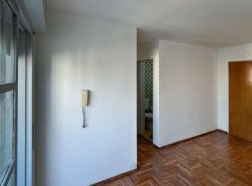 Departamento de 1 ambiente, Córdoba · Departamento de 1 Hab. con Balcón Recién Remodelado