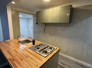 Departamento · 66m² · 3 Ambientes · Departamento 3 Ambientes Reciclado con Balcón en Alquiler - Quilmes Centro