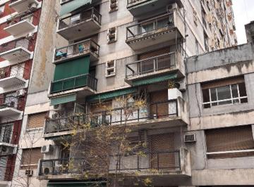 Departamento · 55m² · 3 Ambientes · Departamento 3 Amb Balcon Al Frente y Patio Intern