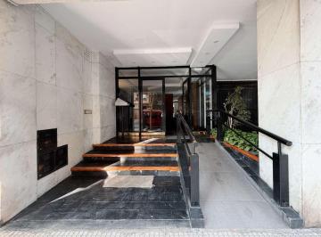Departamento · 55m² · 3 Ambientes · Departamento 3 Amb Balcon Al Frente y Patio Intern