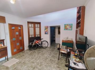 Casa · 84m² · 3 Ambientes · Casa Interna Unica en Venta en Dean Funes Al 500:impecable