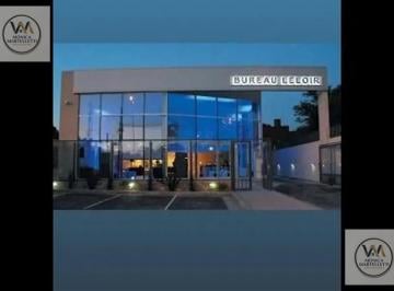 Oficina comercial · 90m² · 4 Ambientes · 2 Cocheras · Alquiler de Oficina Comercial Premium en Bureau Leloir - con 2 Cocheras