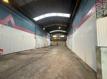 Garage · 370m² · Alquiler Galpón Barrio Martin - Ideal Cocheras