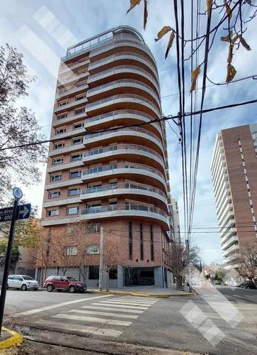 Departamento · 220m² · 7 Ambientes · 2 Cocheras