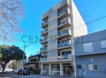 Departamento · 63m² · 3 Ambientes · Semipiso 2 Dorm. Zona Plaza Irigoyen, La Plata.