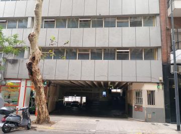 Garage · 12m² · Venta Cochera Fija y Cubierta en Recoleta