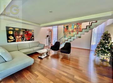 Casa · 415m² · 6 Ambientes · 2 Cocheras · Casa en Venta en Greenville Polo Resort