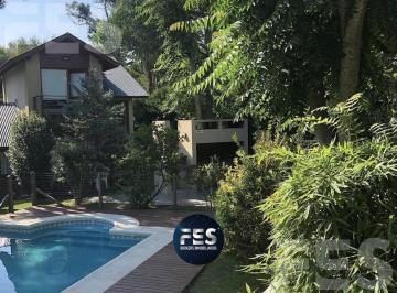 Edificio · 320m² · 7 Cocheras · Edificio Hotel Complejo Comercial 7 Cabañas en Venta en Valeria del Mar