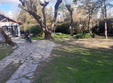 Casa · 174m² · 4 Ambientes · 2 Cocheras · Casa en Venta en Jose C Paz
