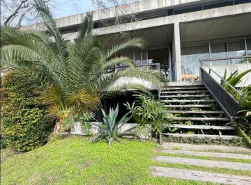 Departamento · 168m² · 5 Ambientes · 2 Cocheras · Departamento de 5 Ambientes, con Jardín y Terraza - Las Lomas - Jockey