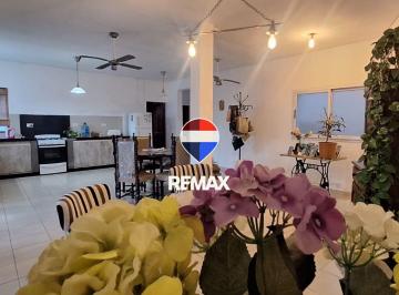 Casa · 159m² · 4 Ambientes · 1 Cochera · Venta Casa en San Luis 3 Dorm.