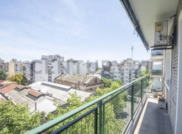 Departamento · 95m² · 5 Ambientes · Venta de Sólido, Luminoso y Amplio 4 Ambientes con Balcón y Vista Abierta en El Corazón de Almagro!