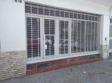 Local comercial · 94m² · 2 Ambientes · Local - Pichincha
