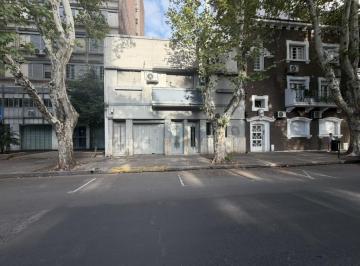 Casa · 164m² · 4 Dormitorios · 1 Cochera · Casa en Rosario
