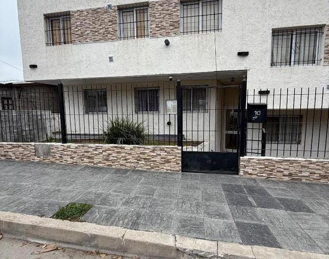 Departamento · 50m² · 2 Ambientes · 1 Cochera