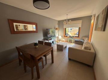 Departamento · 3 Ambientes · 1 Cochera · Departamento Ubicado en Casco Céntrico