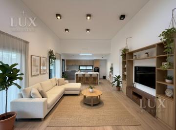 Casa · 183m² · 4 Ambientes · 3 Cocheras · Casa en Venta San Matias Escobar