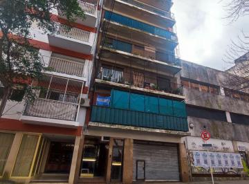 Departamento de 2 ambientes, Balvanera · Alquiler Depto Dos Ambientes C/balcon Lateral A. Alsina 2500 Balvanera