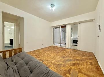 Departamento de 2 ambientes, Recoleta · Venta en Recoleta, 2 Ambientes con Patio 45 m² a 1 Cuadra de Estación Agüero (Línea D)