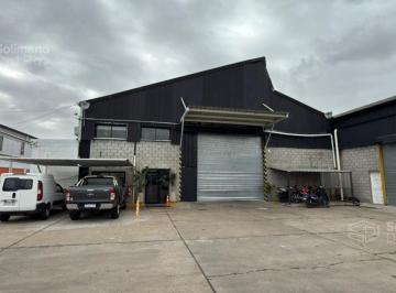 Bodega-Galpón · 2637m² · 6 Cocheras · Alquiler de Nave Industrial en El Parque Industiral Darwin