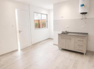 PH · 24m² · 1 Ambiente · PH en Parque Luro