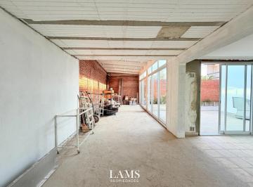 Local comercial · 140m² · 2 Cocheras · Local en Alquiler