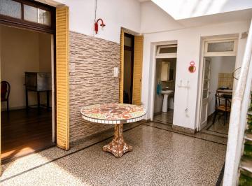 PH · 64m² · 3 Ambientes · PH Venta 3 Ambientes Valentin Alsina Oportunidad