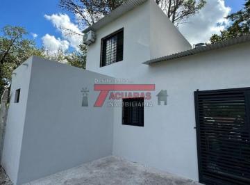 Quinta vacacional · 80m² · 1 Dormitorio · Venta de Quinta Ubicada en Calle Churruarin.