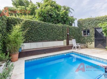 Casa · 142m² · 5 Ambientes · 1 Cochera · Venta Casa 5 Ambientes Boulogne Zona Santa Rita con Pileta