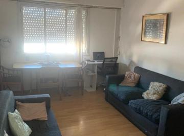 Departamento · 63m² · 3 Ambientes · Departamento en Venta - 2 Dorm. 1 Baño - 63 m² - Flores
