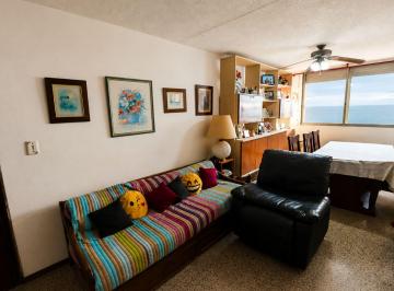 Departamento · 76m² · 5 Ambientes · Venta Apartamento 3 Dorm. Ciudad Vieja